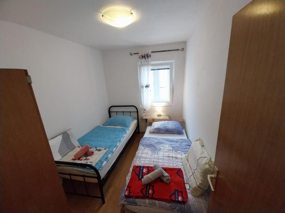 Apartmani Jadran Малий Лошинь Екстер'єр фото