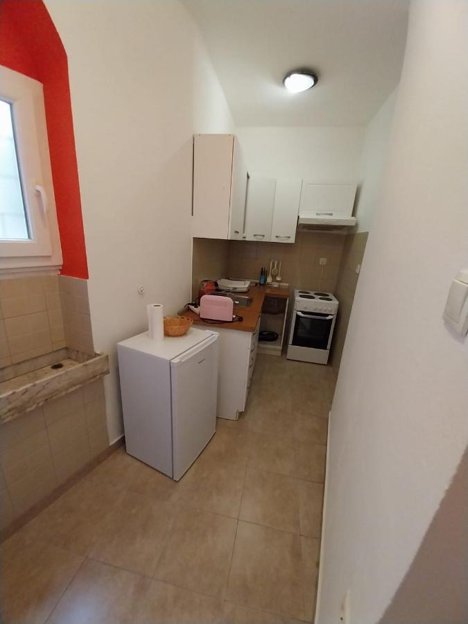 Apartmani Jadran Малий Лошинь Екстер'єр фото